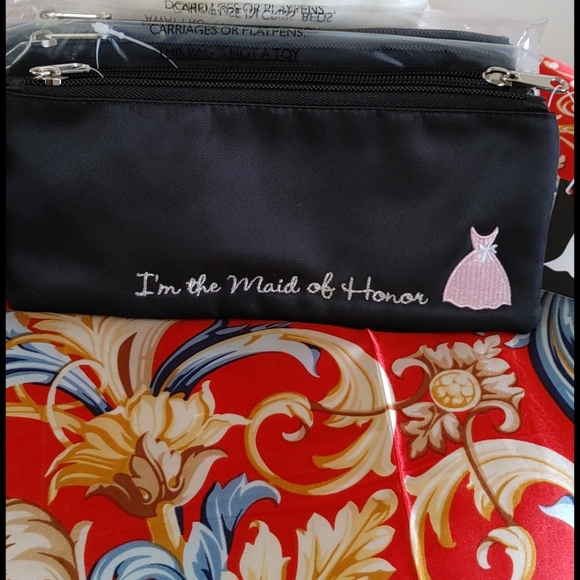 LTravel Case - Picture 3 of 5